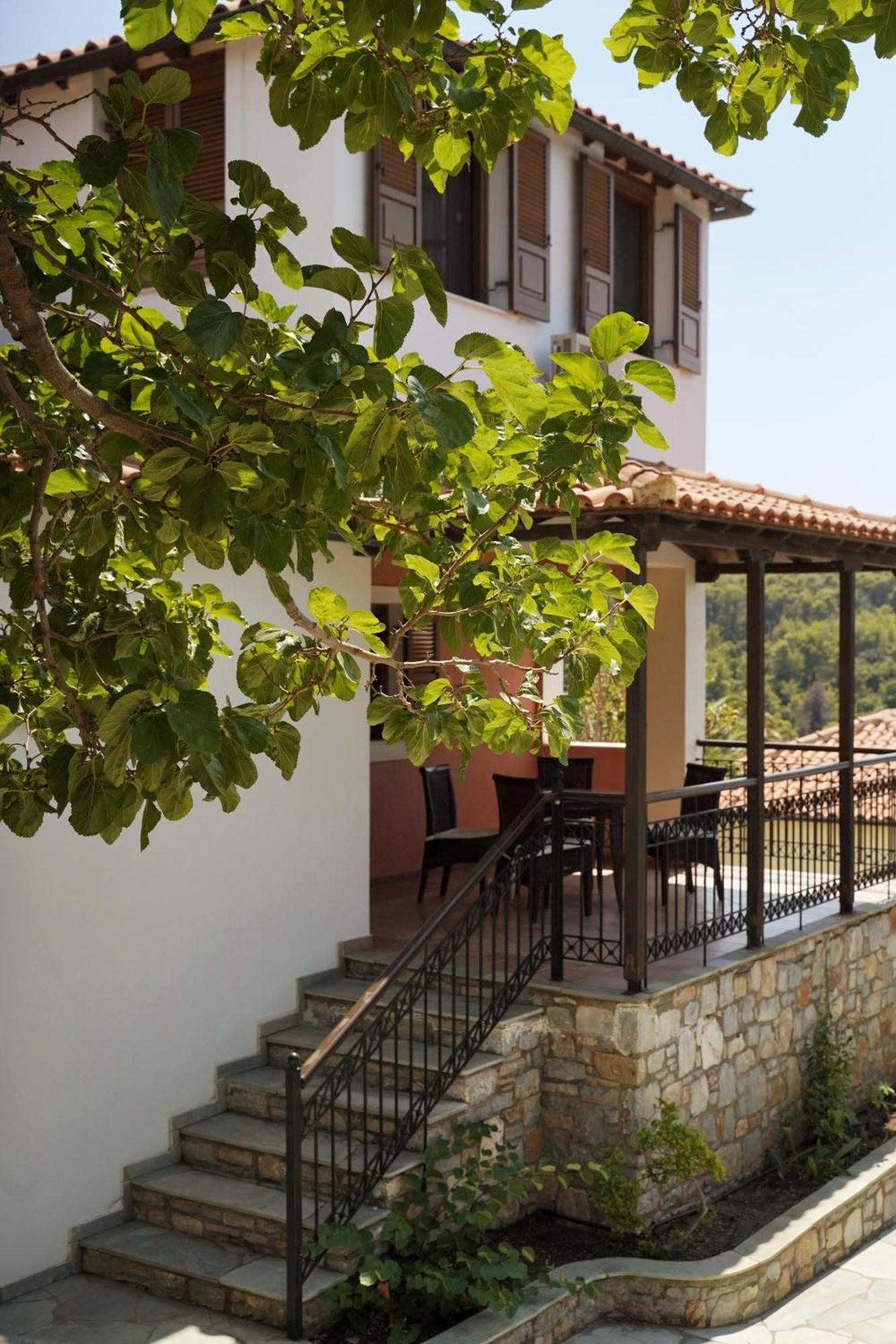Vatellis Villas Patitírion Exterior foto